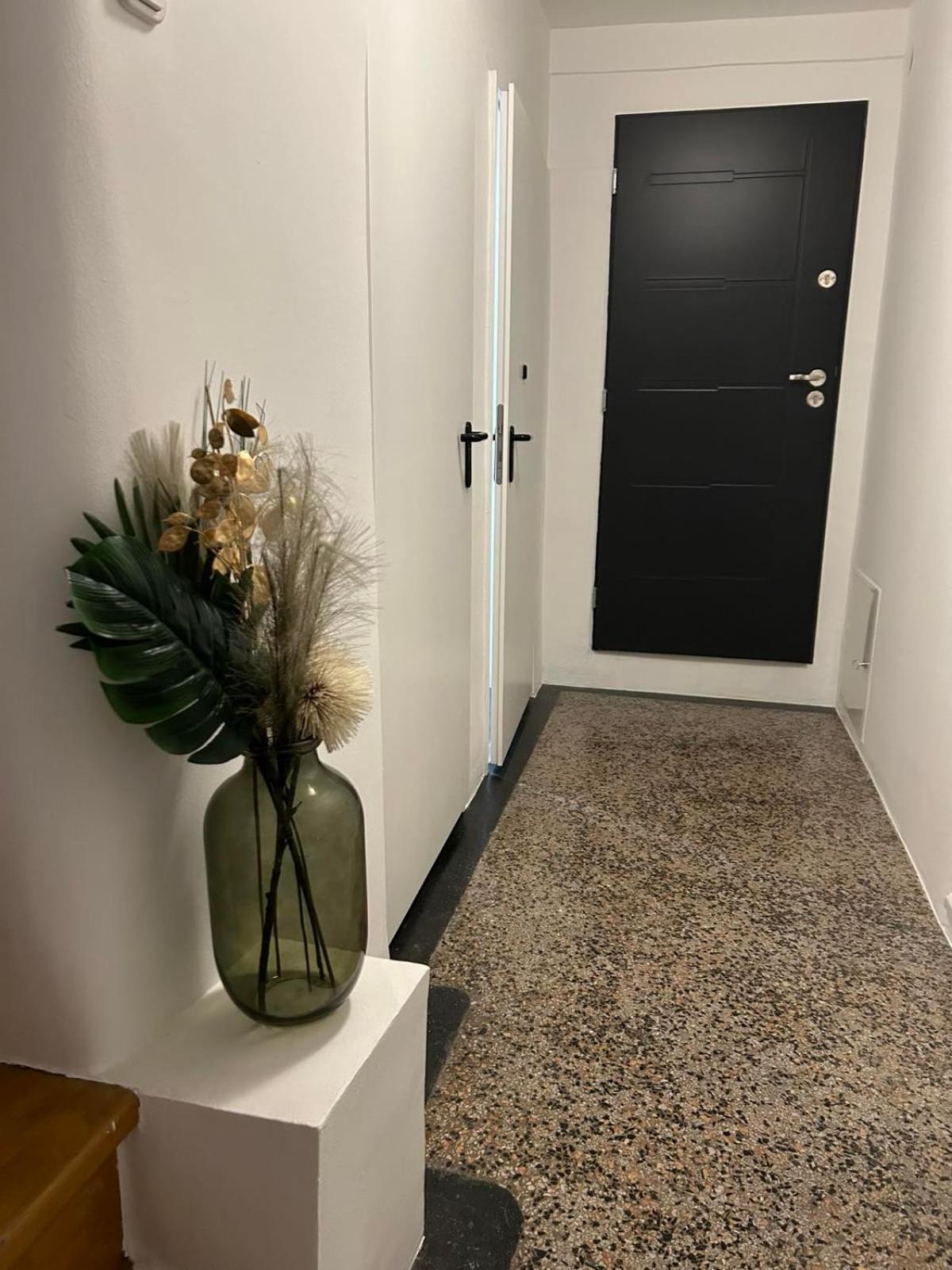 Gg Art Apartments III Λιουμπλιάνα Εξωτερικό φωτογραφία