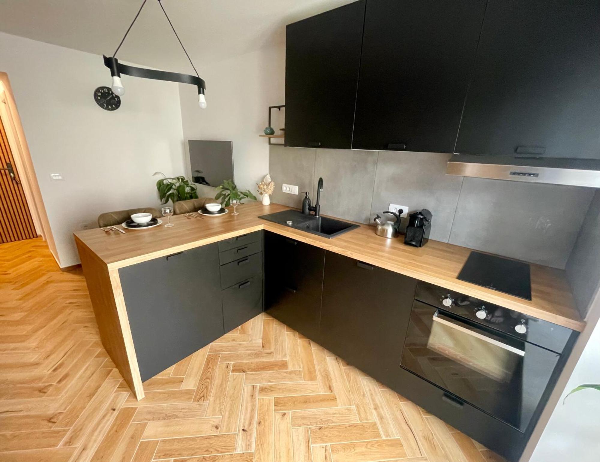 Gg Art Apartments III Λιουμπλιάνα Εξωτερικό φωτογραφία